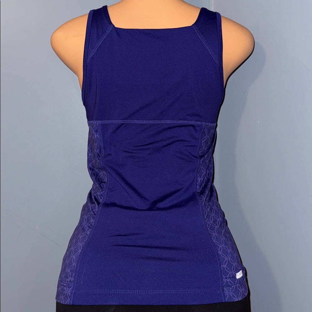 Danskin Now Activewear Tank - Size Small - Picture 7 of 8